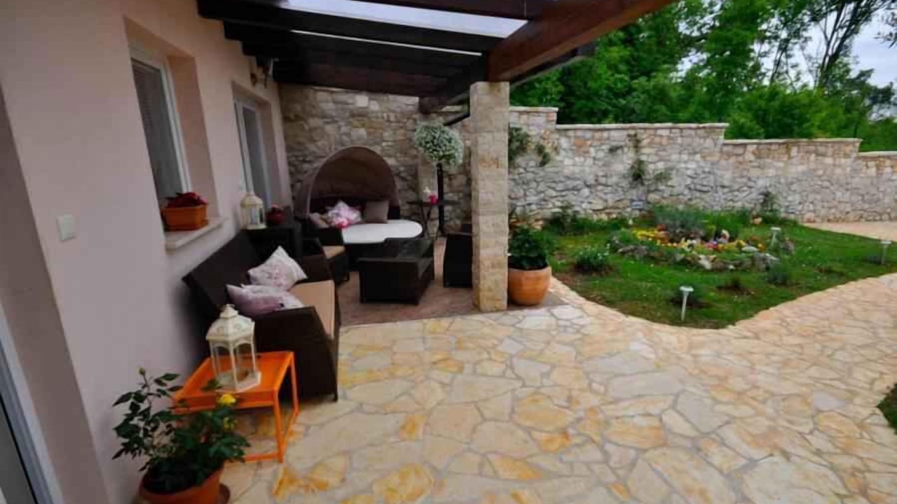 Photo of Patio Balcony in Murine
