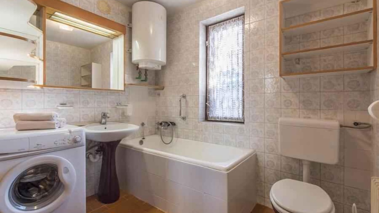 Photo of Bathroom in Karigador