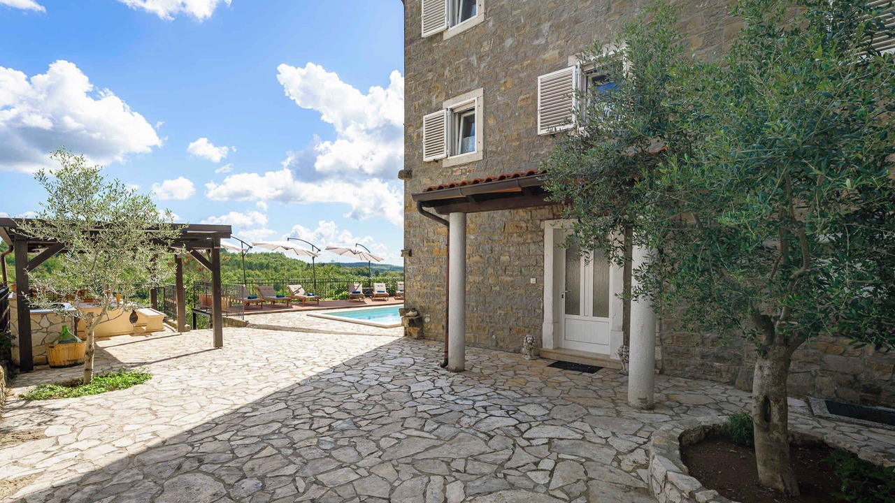 Photo of Patio Balcony in Momjan