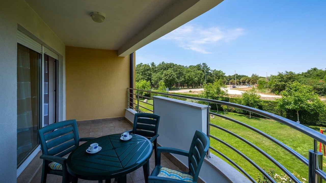 Photo of Outdoor in Monterol