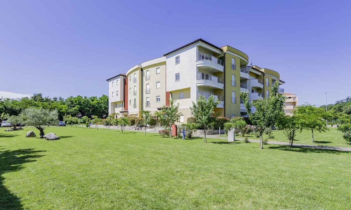 Photo of Outdoor in Monterol