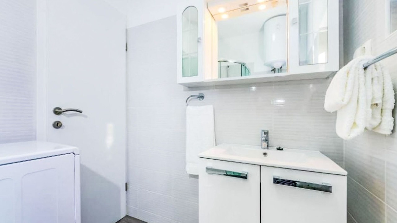 Photo of Bathroom in Sukosan