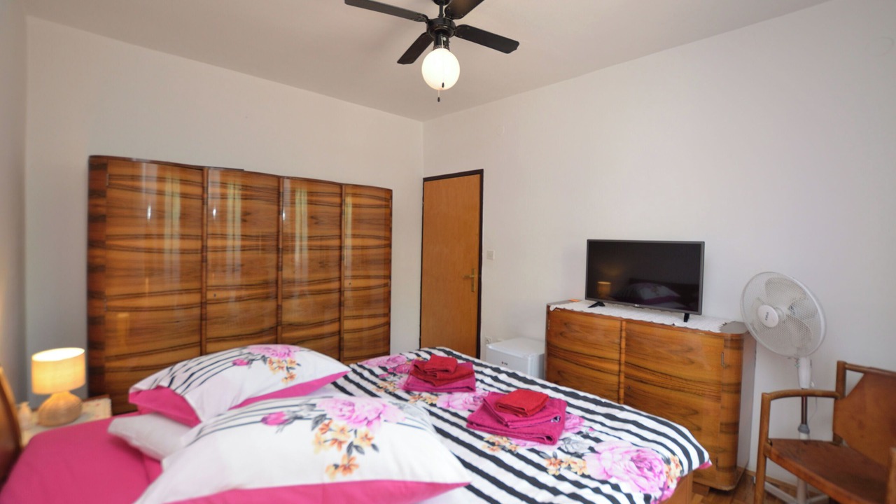 Photo of Bedroom in Fuskulin