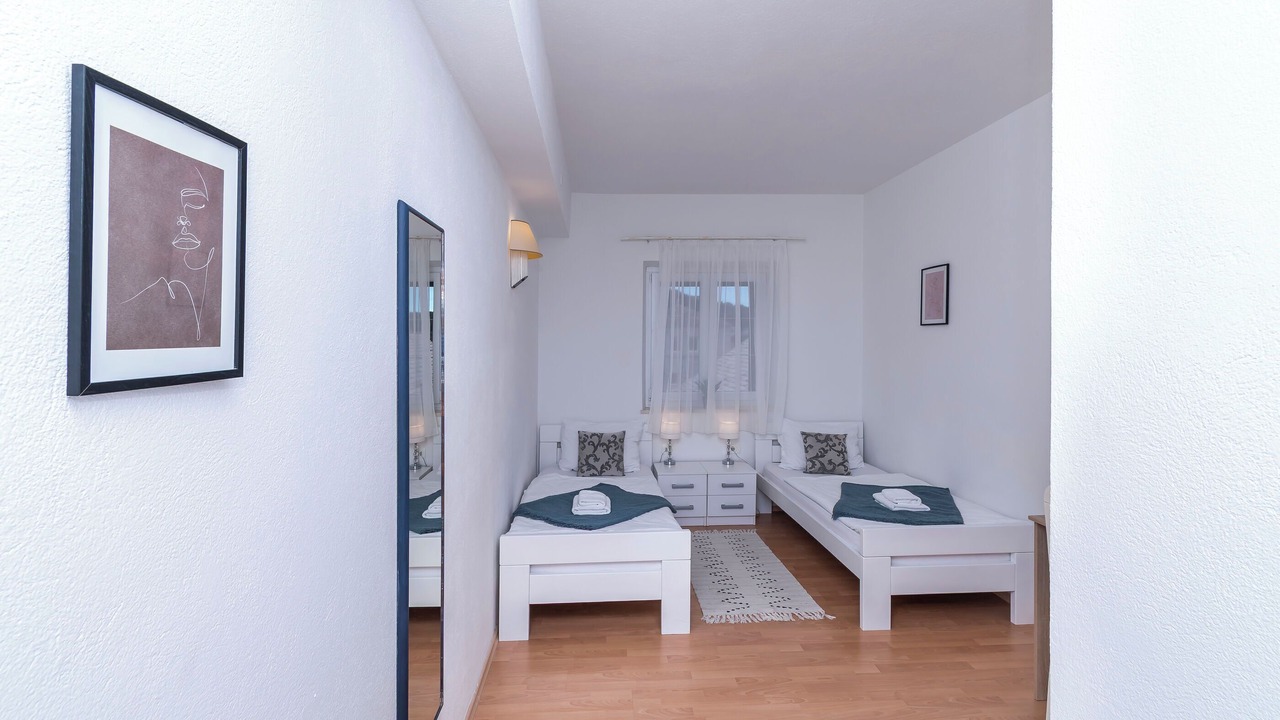Photo of Bedroom in Pucisca