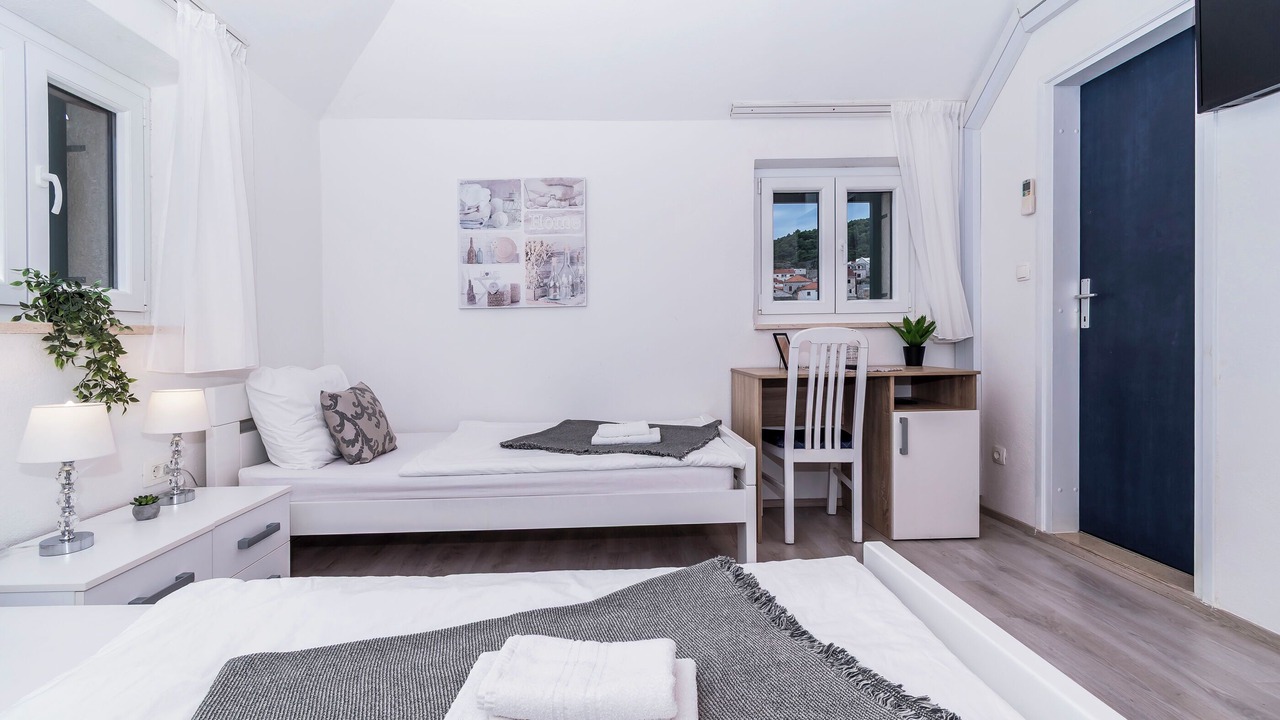 Photo of Bedroom in Pucisca