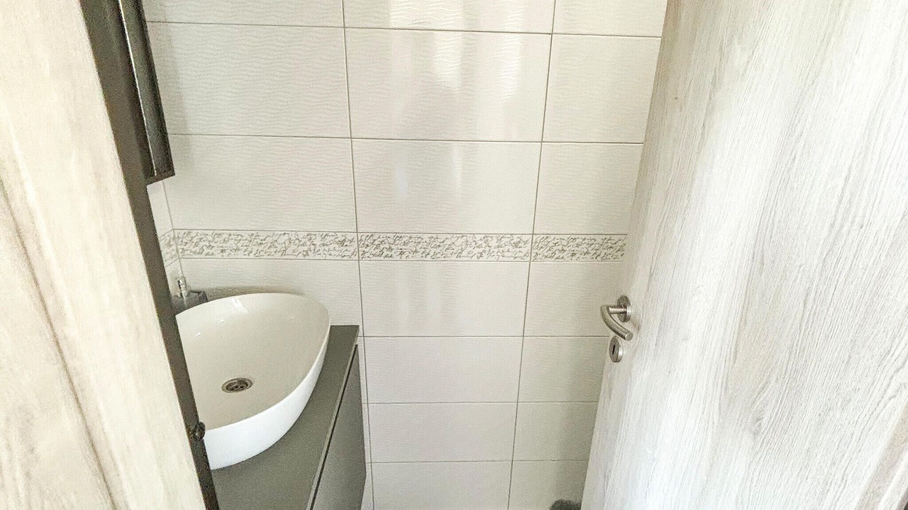 Photo of Bathroom in Hum na Sutli