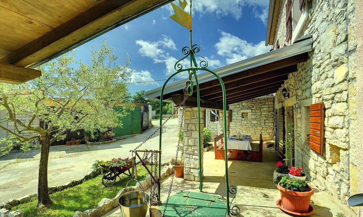 Photo of Outdoor in Orihi