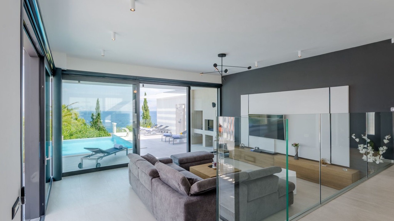Photo of Livingroom in Sutivan