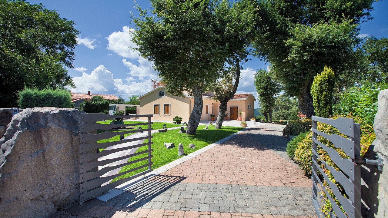 Photo of Outdoor in Presika