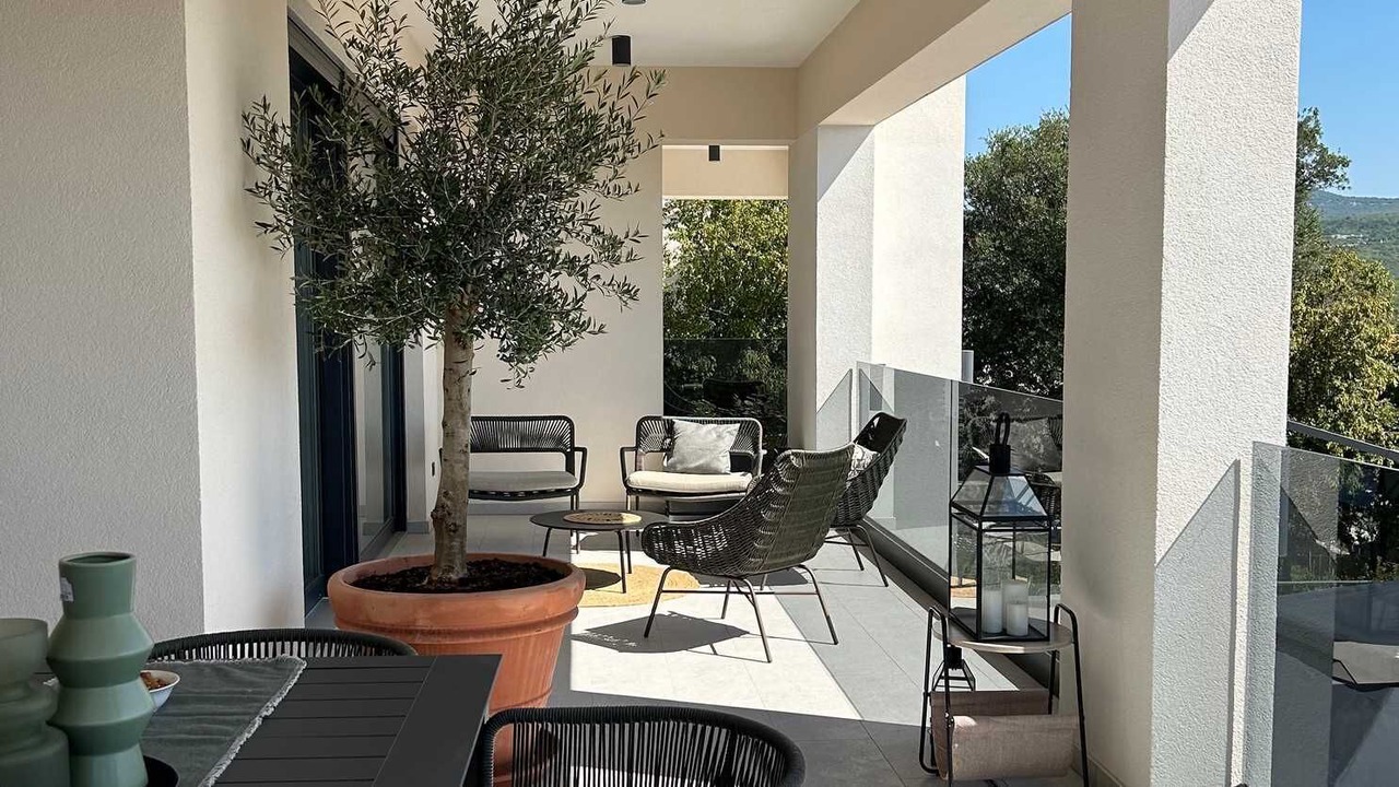 Photo of Patio Balcony in Kornic