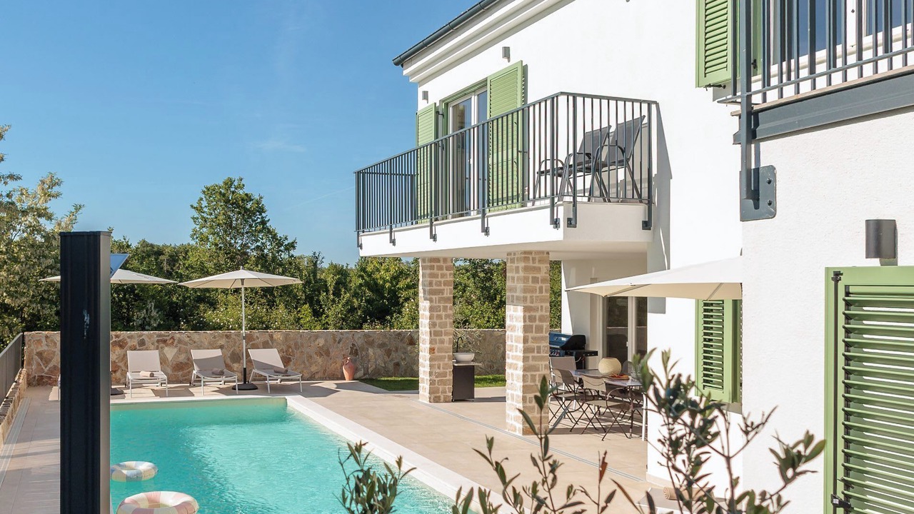 Photo of Outdoor in Farini
