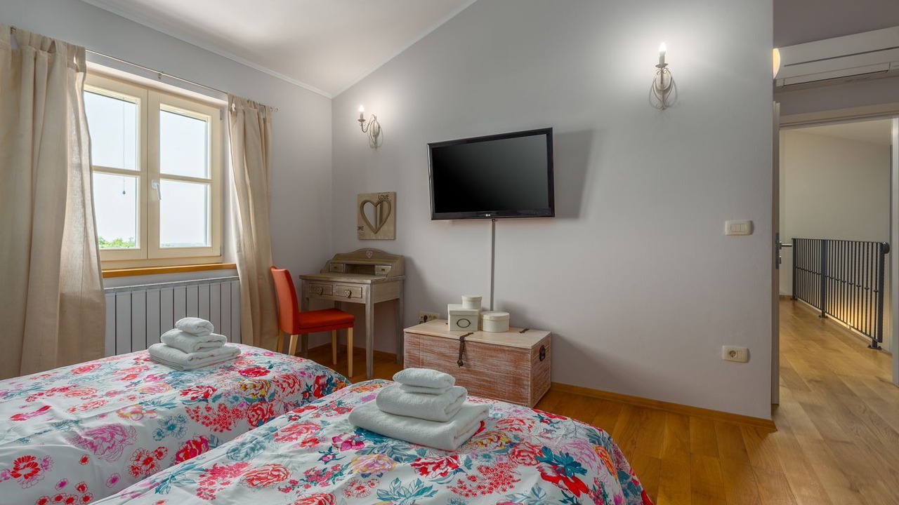 Photo of Bedroom in Heraki
