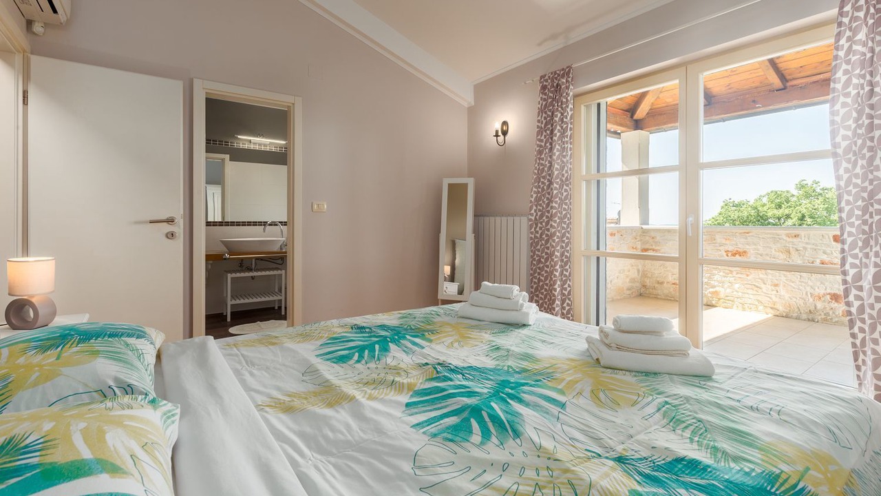 Photo of Bedroom in Heraki
