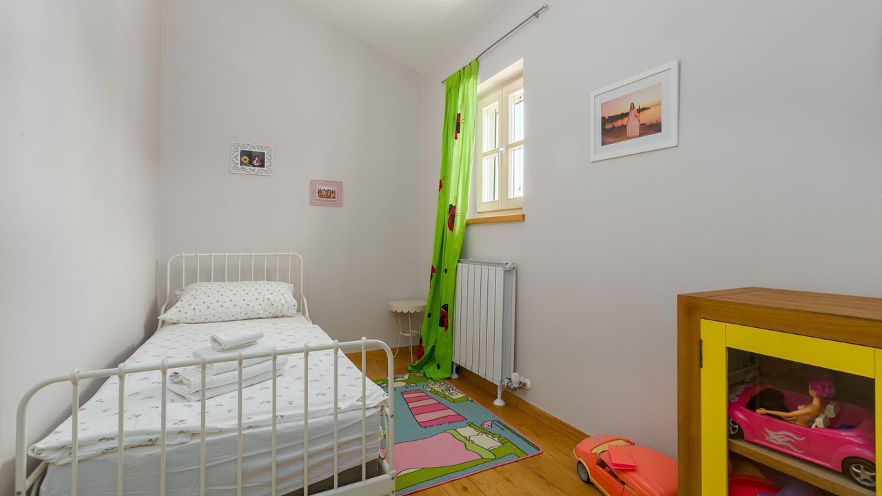 Photo of Bedroom in Heraki