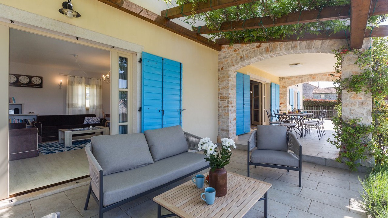 Photo of Outdoor in Heraki