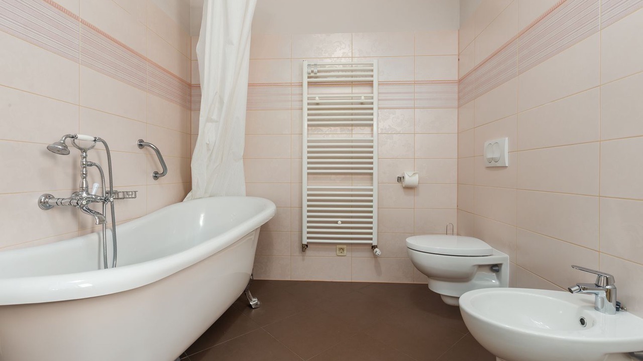 Photo of Bathroom in Heraki