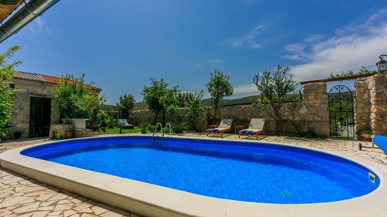 Photo of Outdoor in Drivenik