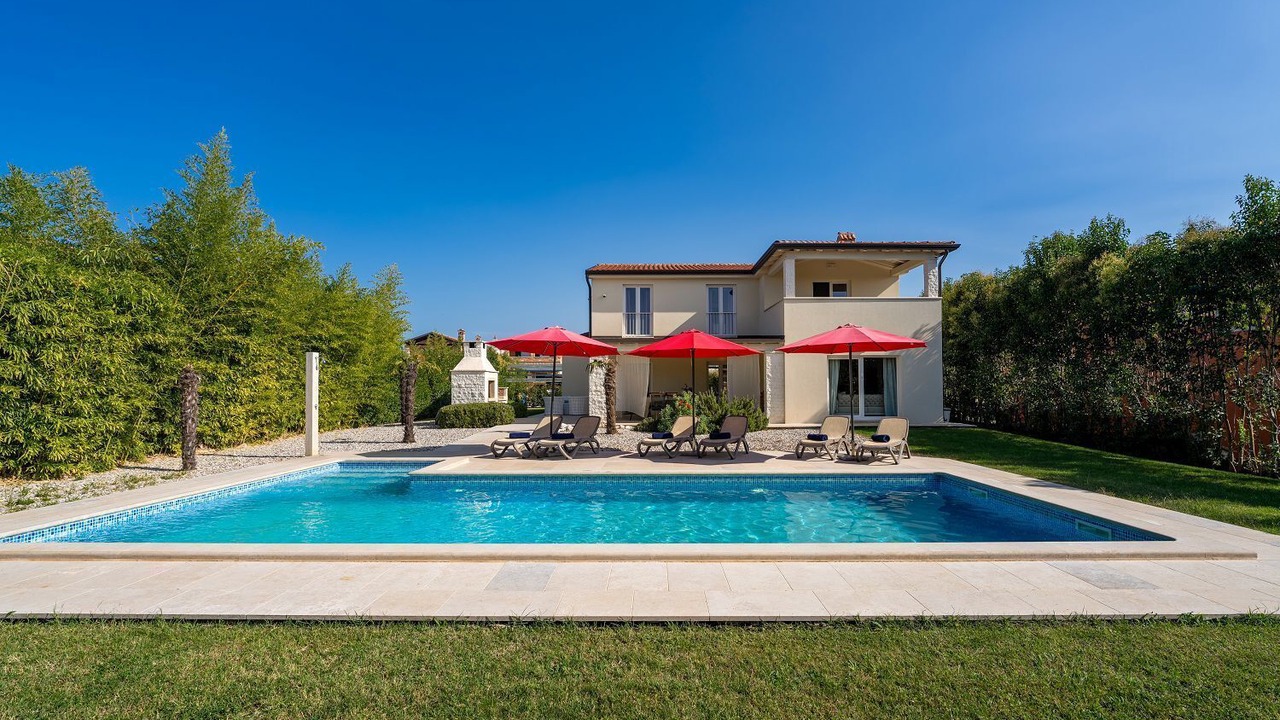 Photo of Outdoor in Labinci
