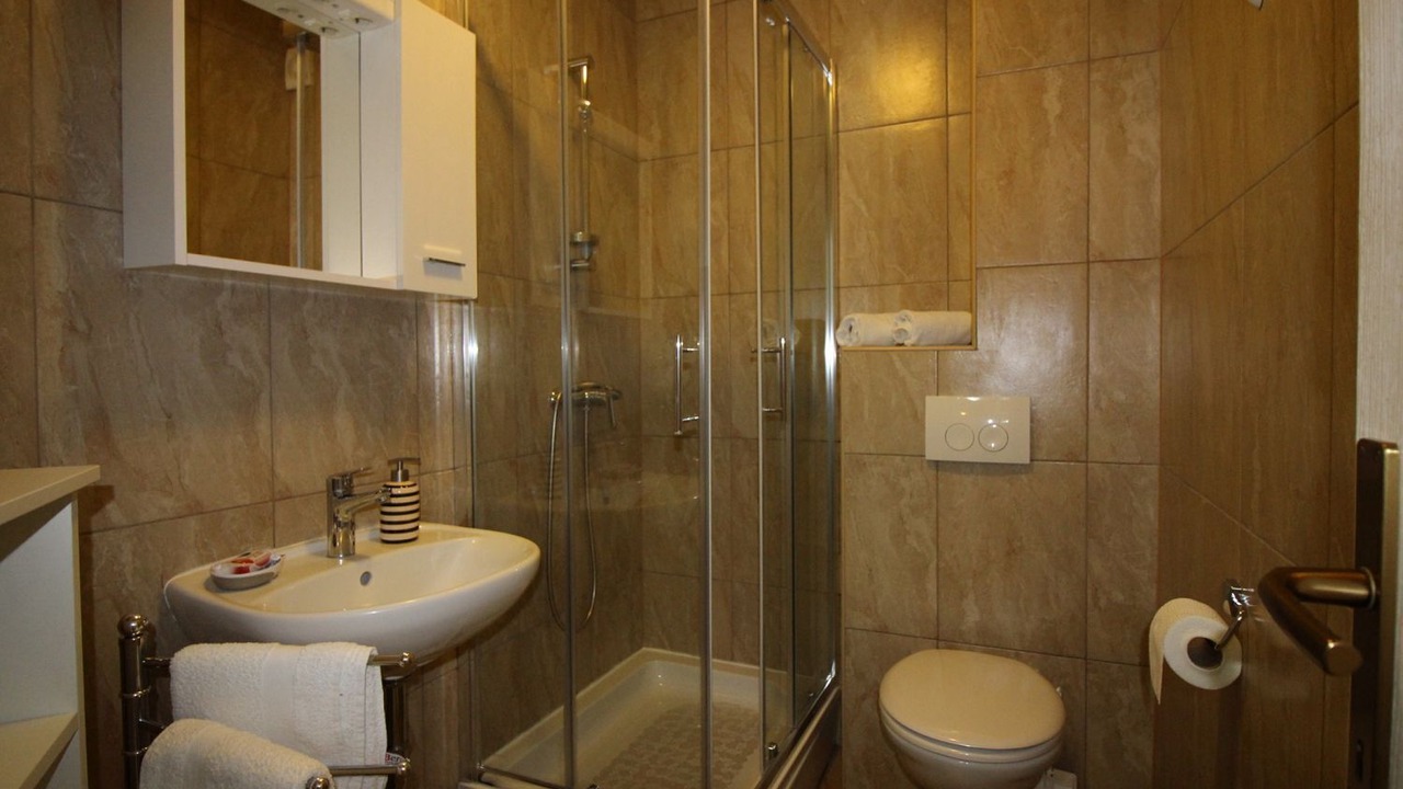 Photo of Bathroom in Kastelir
