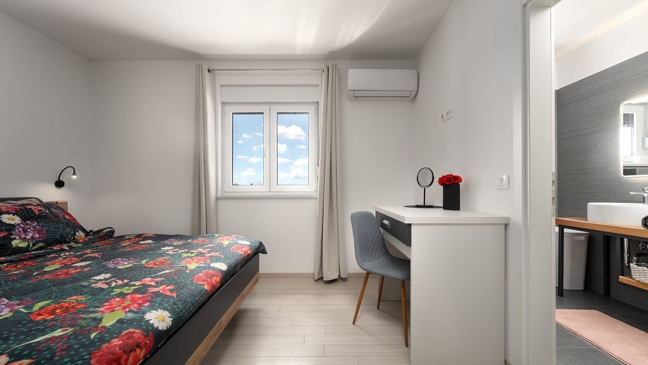 Photo of Bedroom in Kastelir
