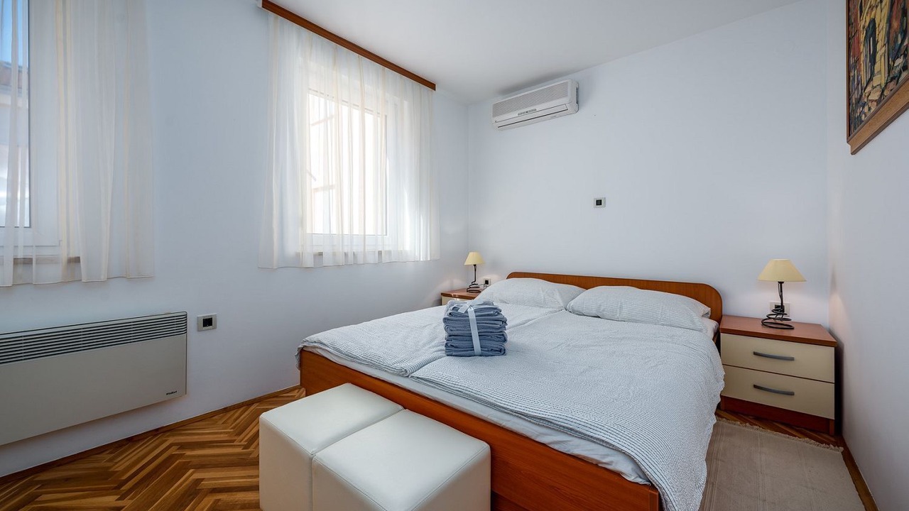 Photo of Bedroom in Monterol