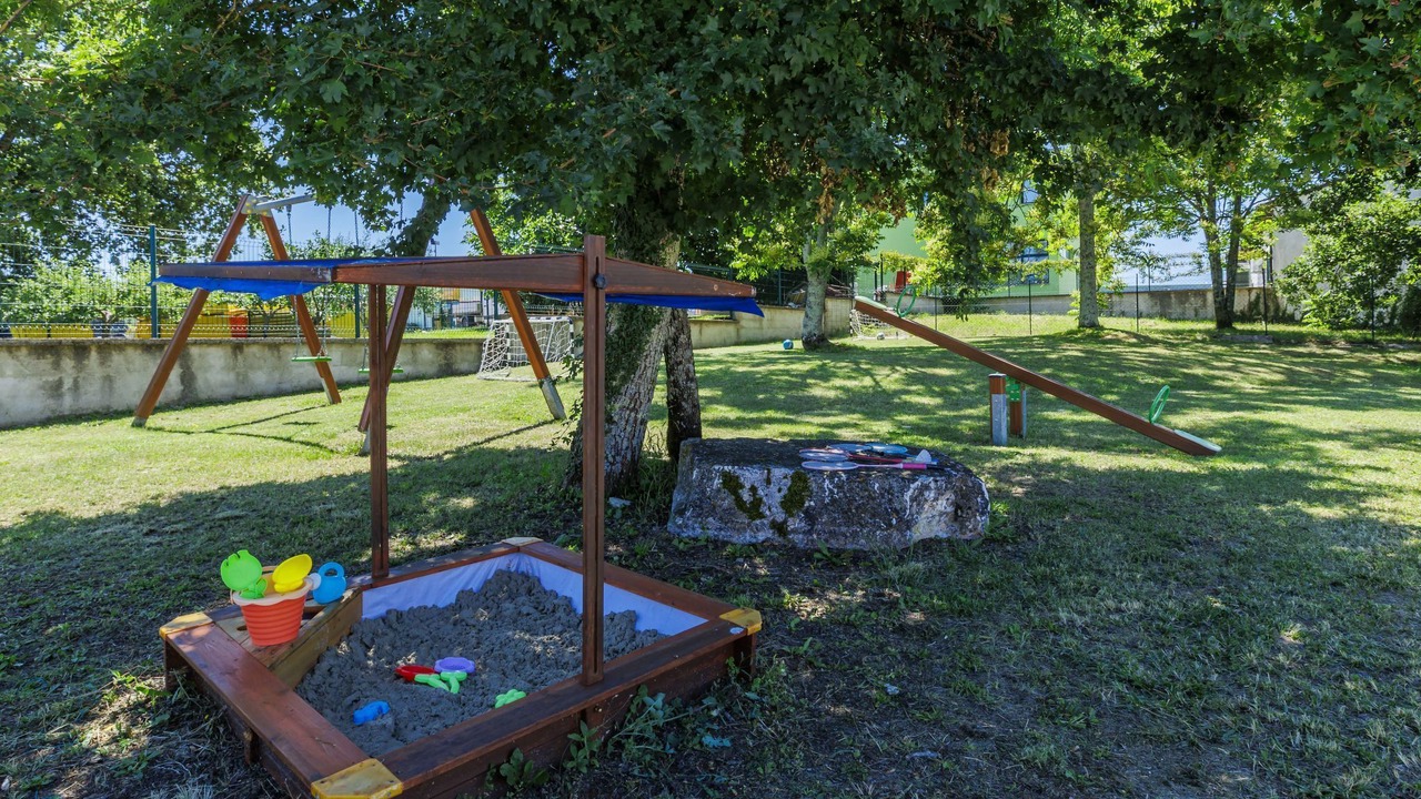 Photo of Outdoor in Tinjan