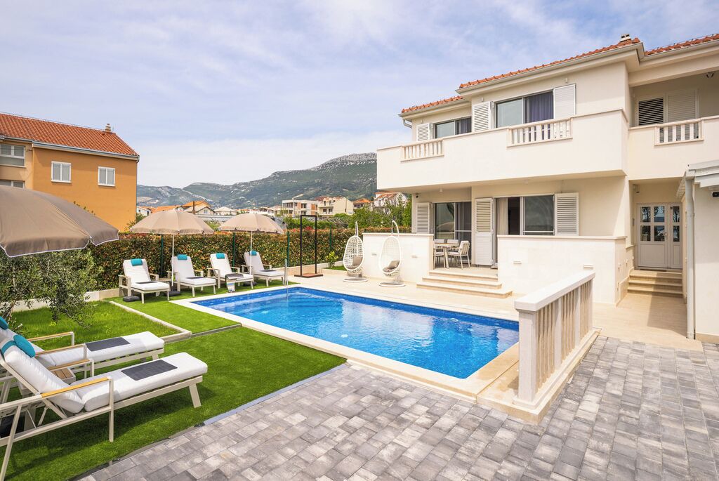 Photo of Outdoor in Kastel Kambelovac