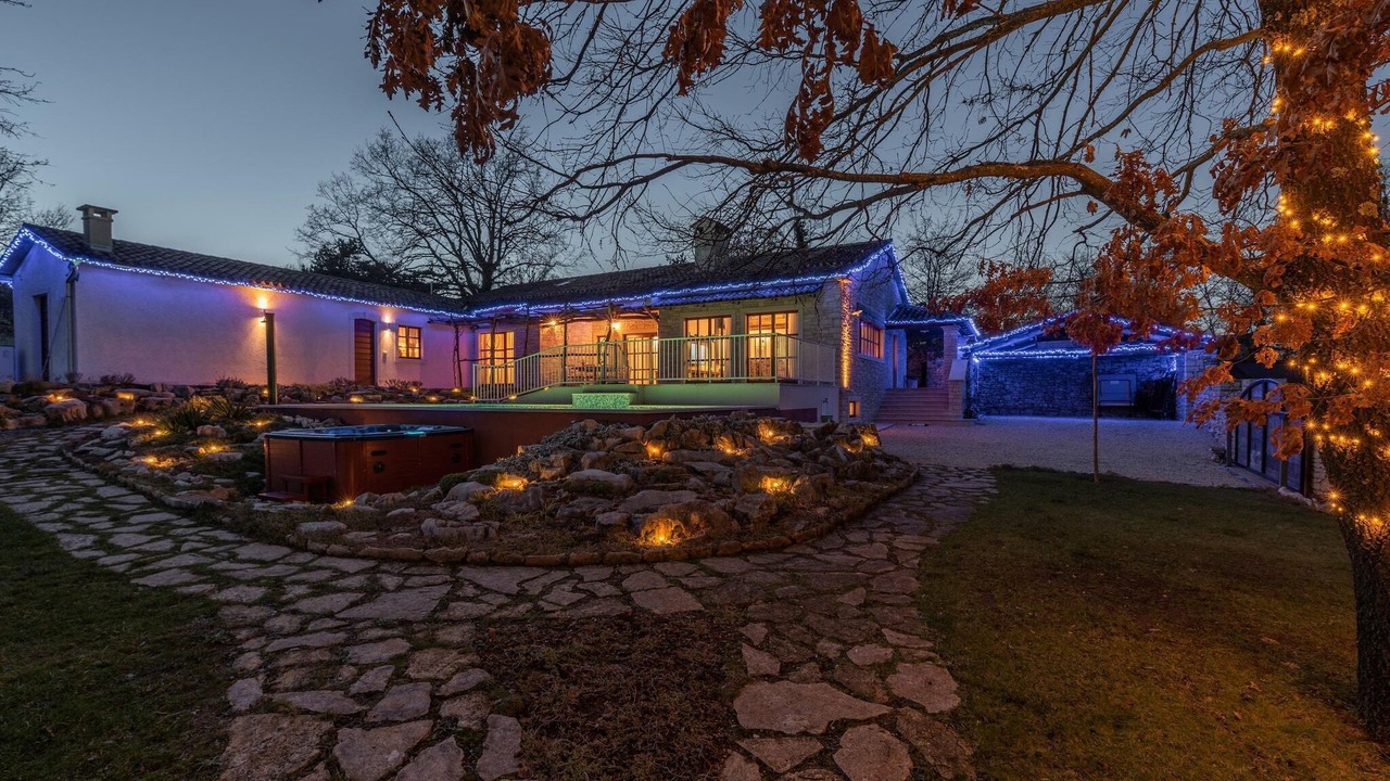 Photo of Outdoor in Heki