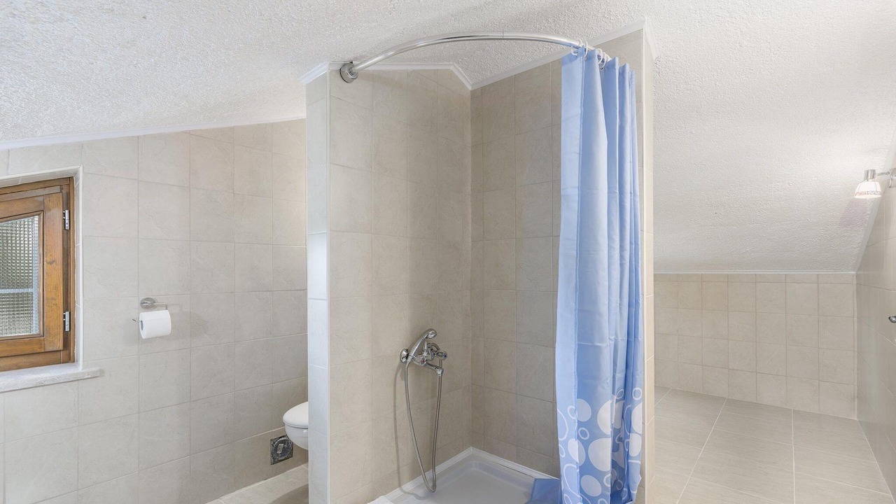 Photo of Bathroom in Heki
