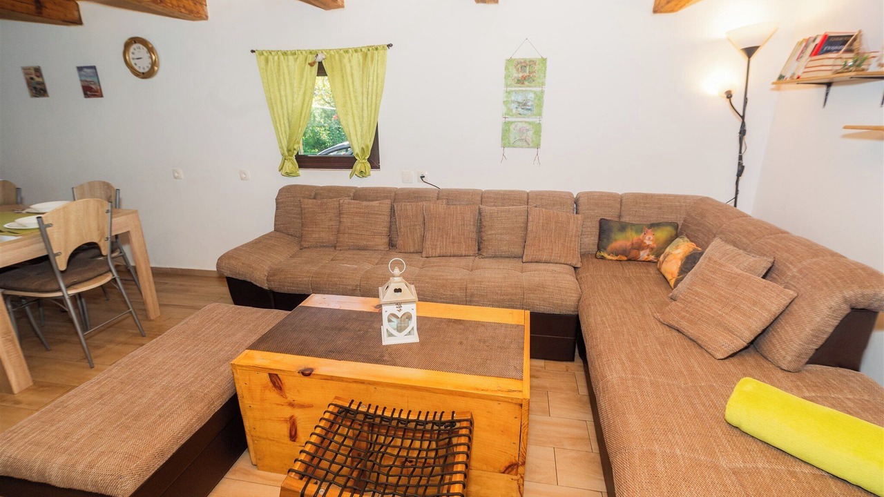 Photo of Livingroom in Tounj