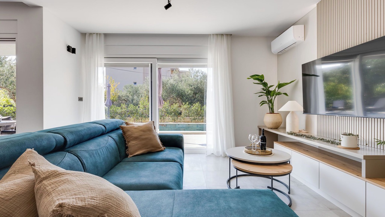 Photo of Livingroom in Sukosan