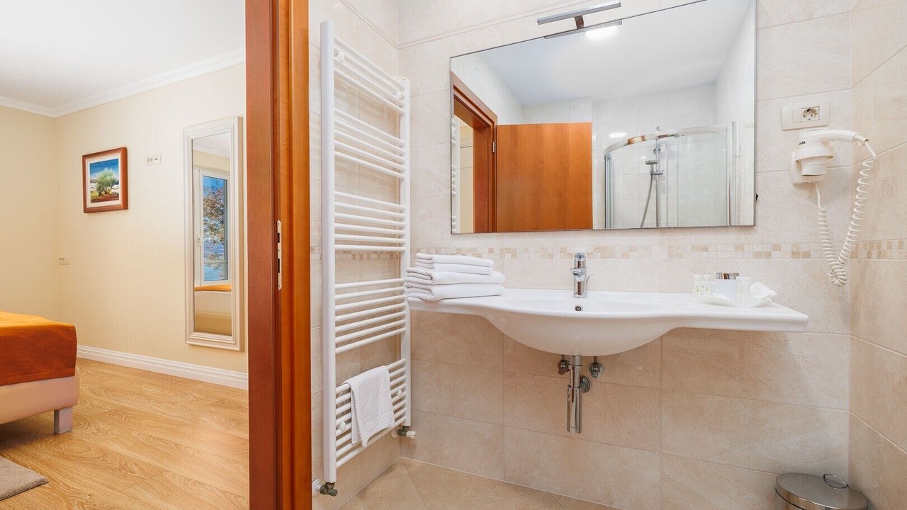 Photo of Bathroom in Vantacici