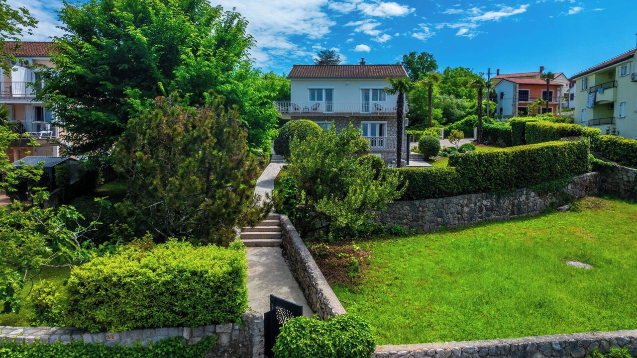 Photo of Outdoor in Vantacici