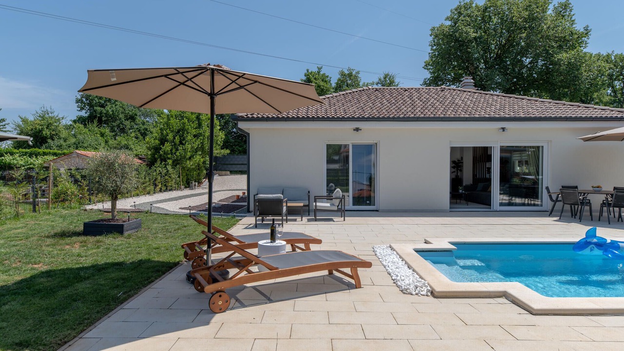 Photo of Outdoor in Nedescina