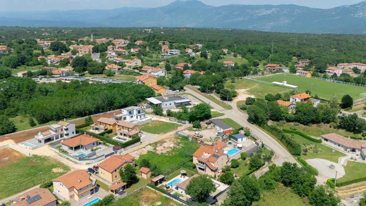 Photo of Others in Nedescina