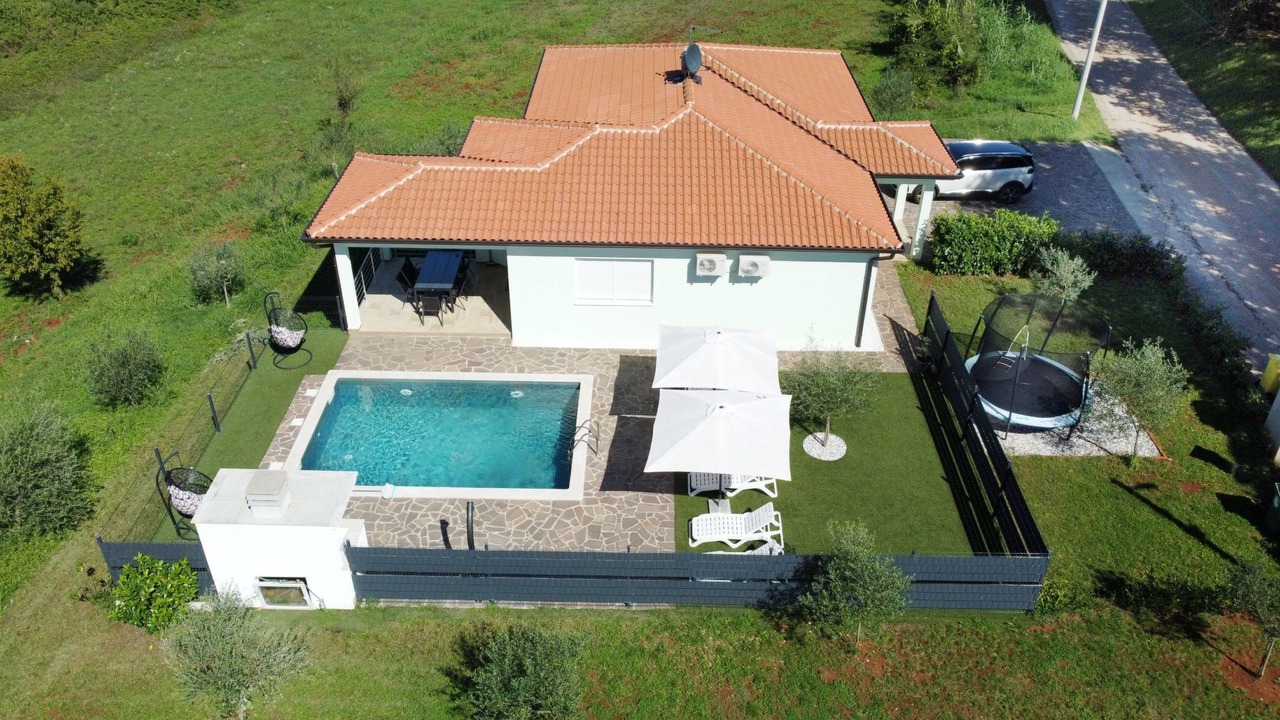 Photo of Outdoor in Radini