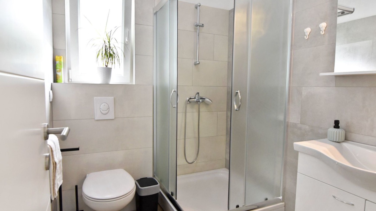 Photo of Bathroom in Radini