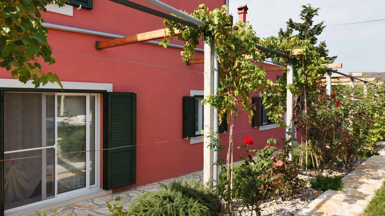 Photo of Outdoor in Sutomiscica