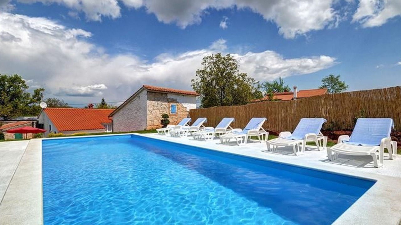 Photo of Outdoor in Gracisce