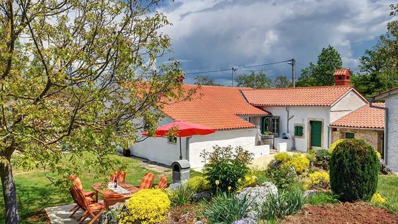 Photo of Outdoor in Gracisce