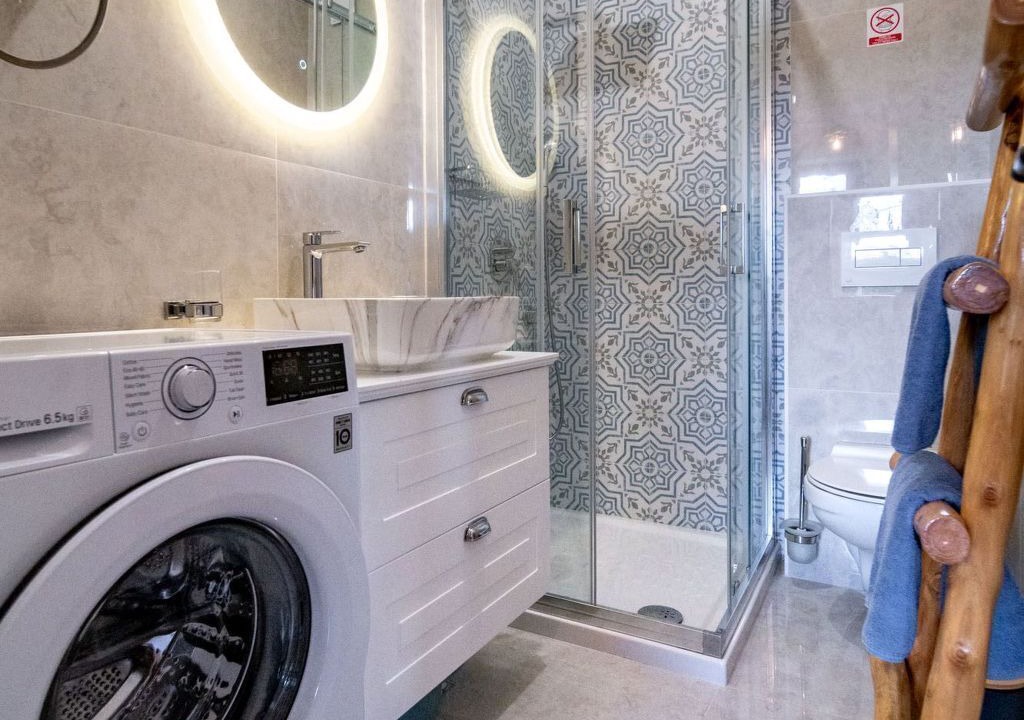 Photo of Bathroom in Lopar