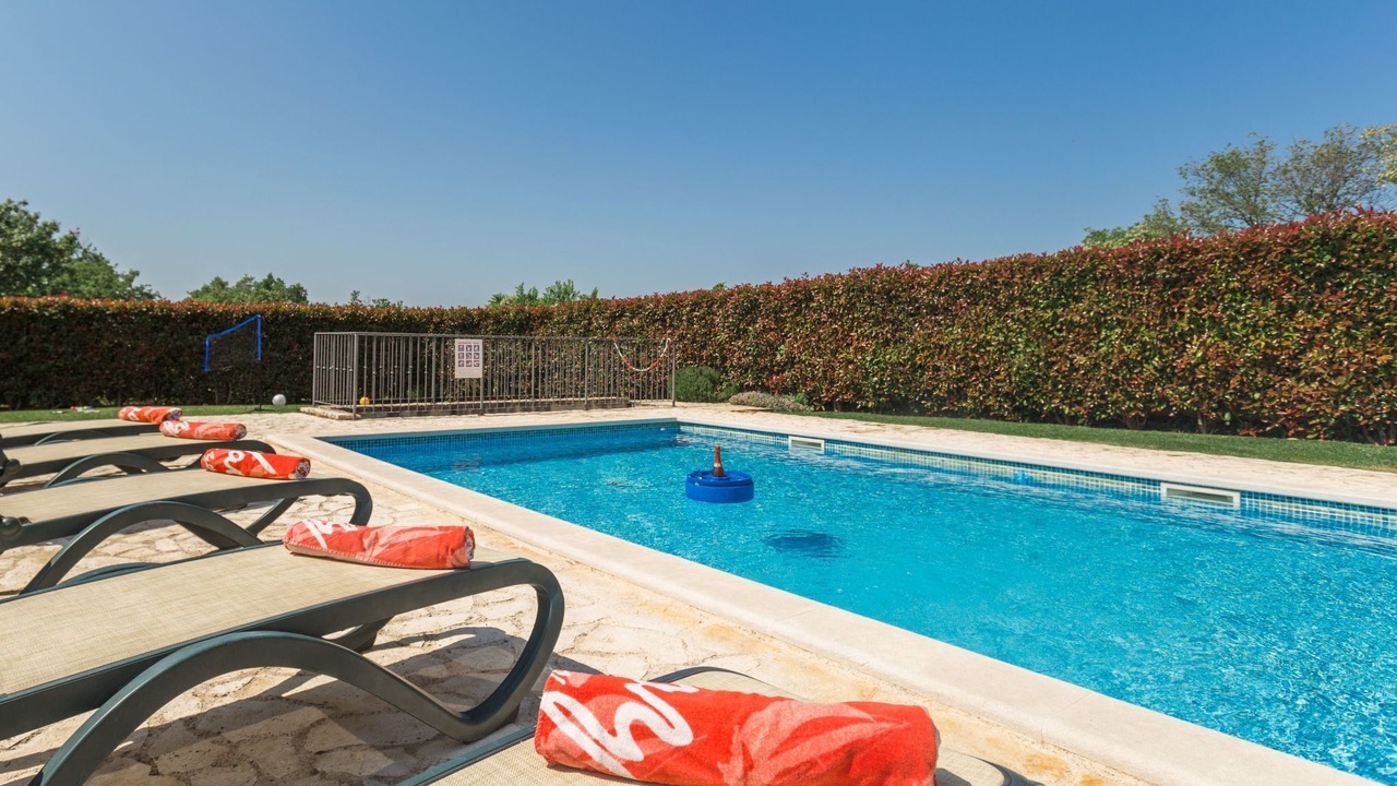 Photo of Outdoor in Heraki