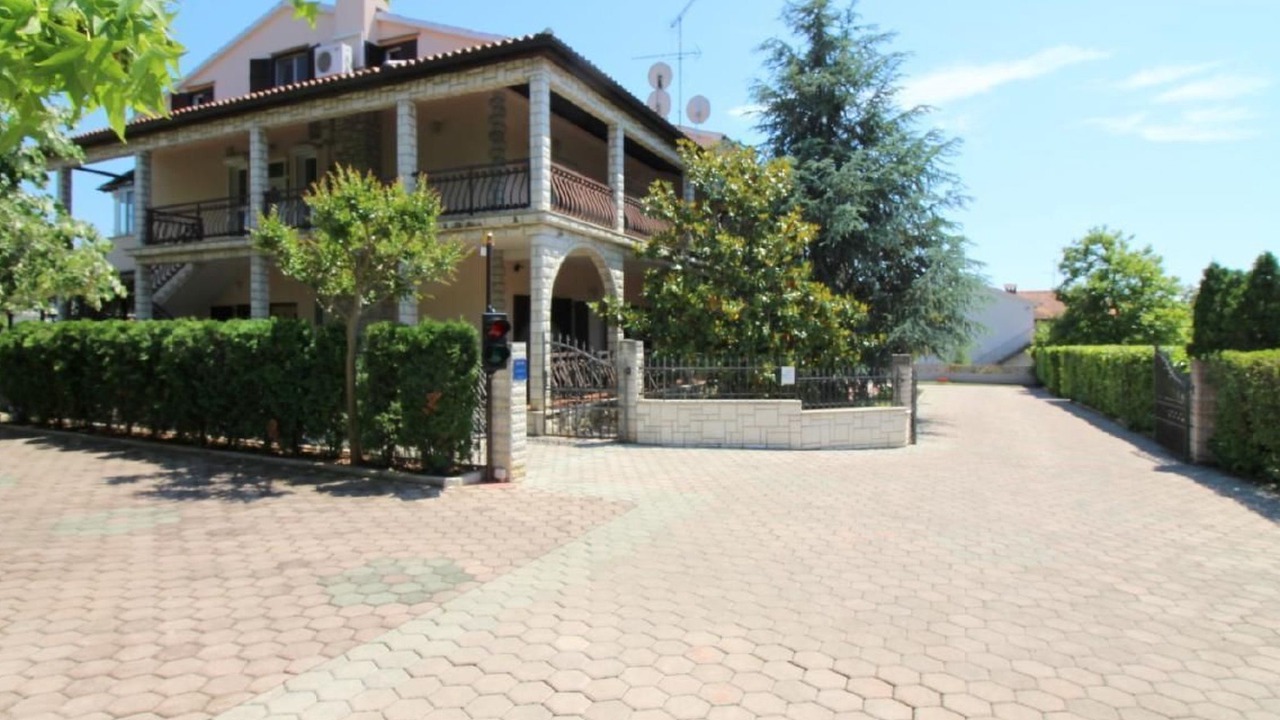 Photo of Outdoor in Vrvari