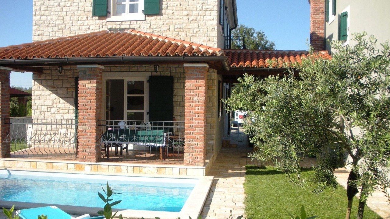 Photo of Outdoor in Buici