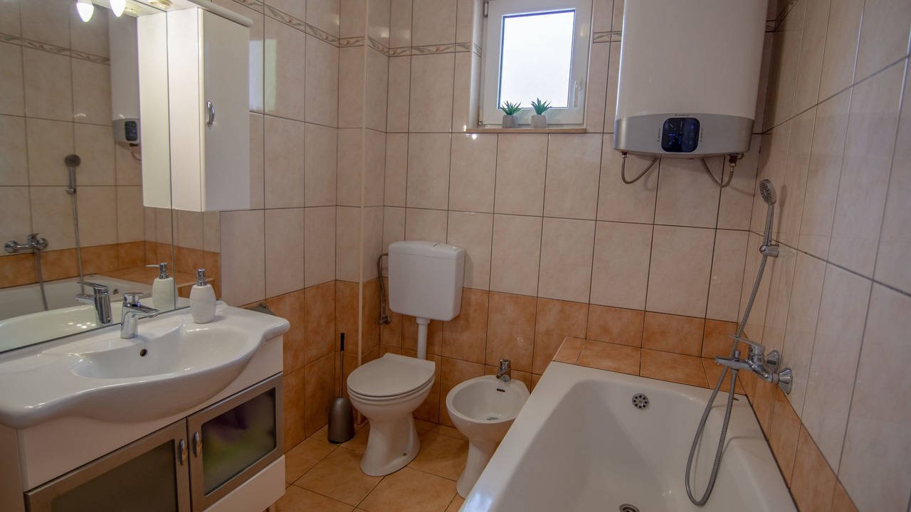 Photo of Bathroom in Seoca