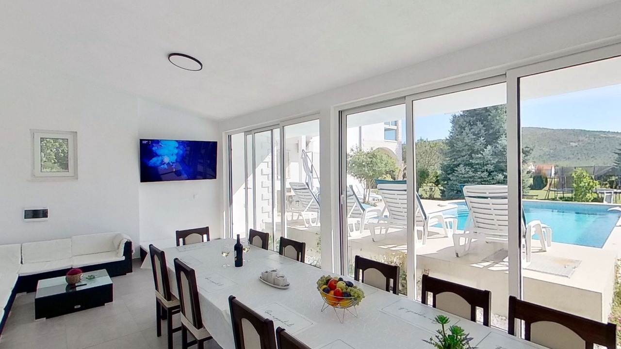 Photo of Livingroom in Neoric
