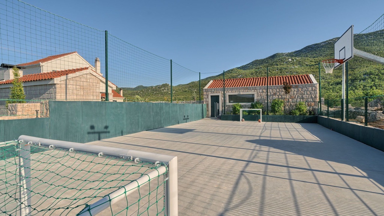 Photo of Outdoor in Trnbusi