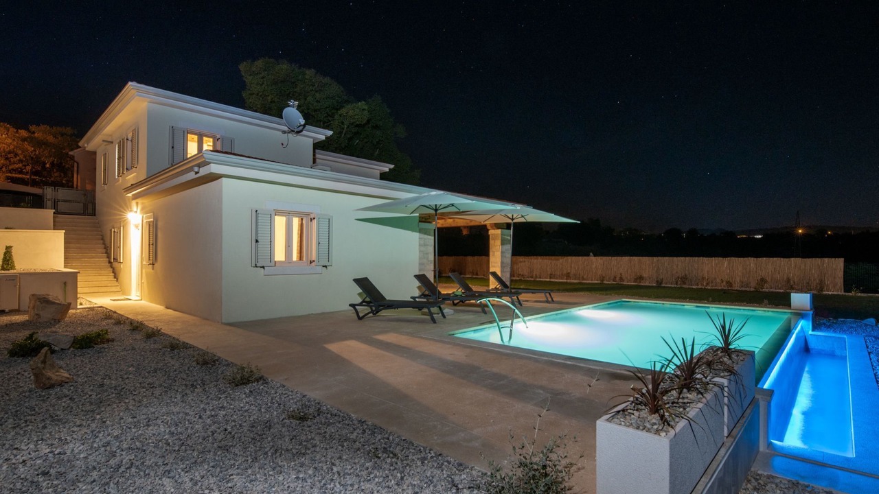Photo of Outdoor in Vinez