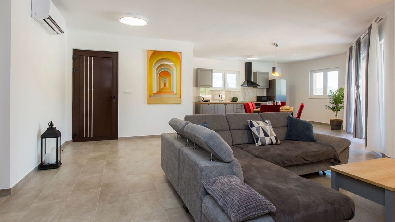 Photo of Livingroom in Topid