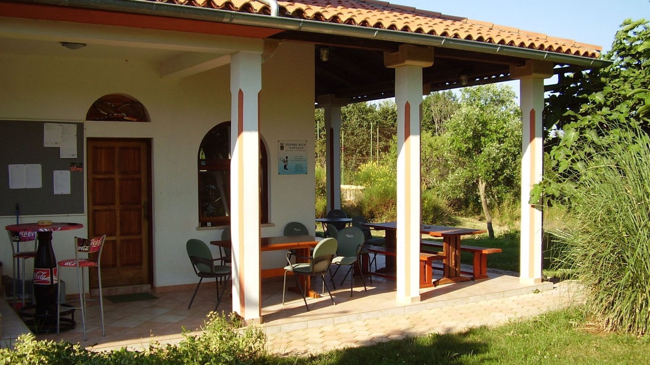 Photo of Outdoor in Liznjan